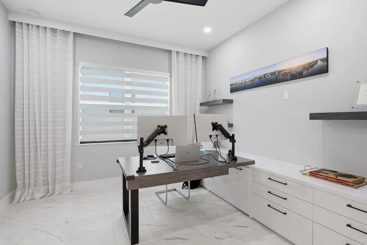 Boca Bridges Residence photo 10