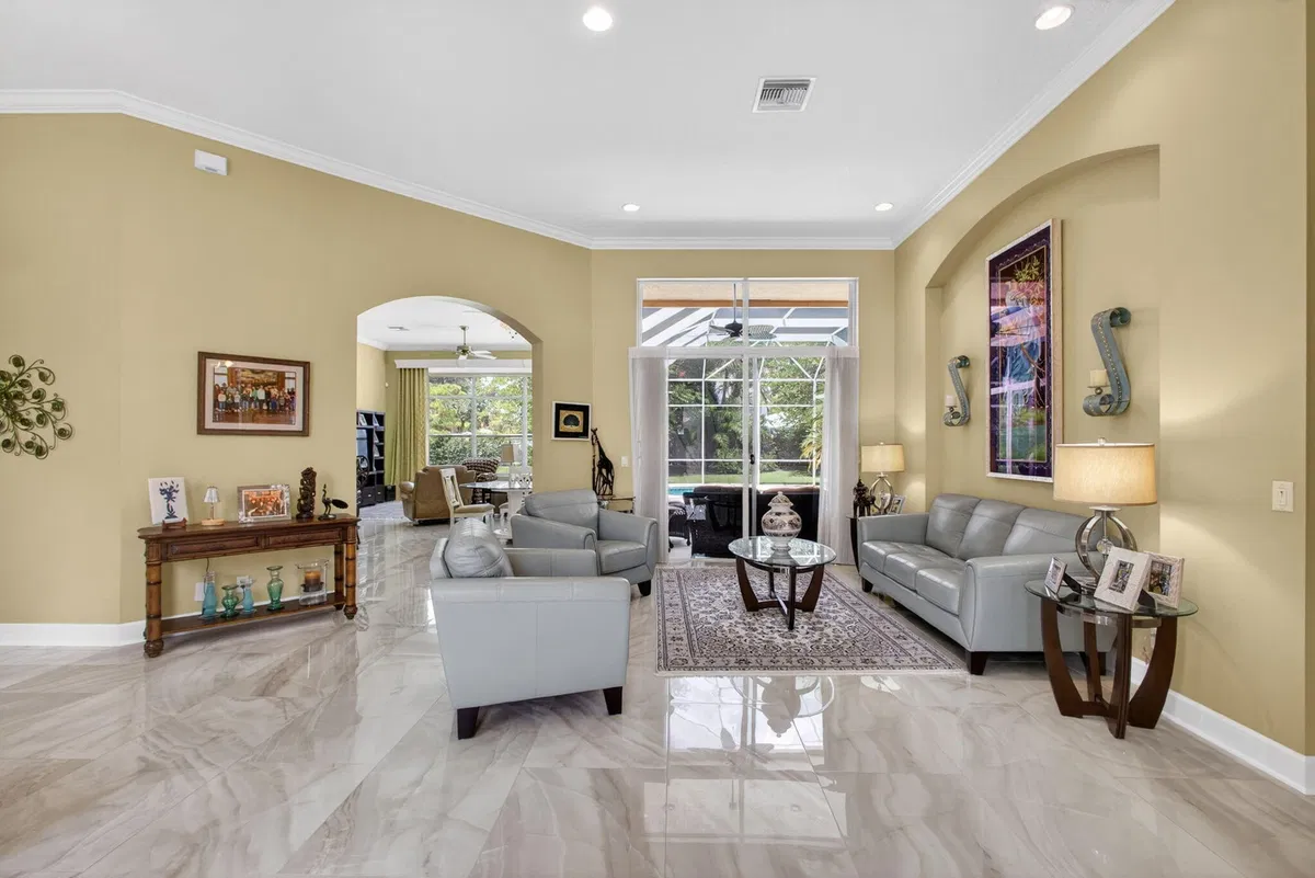 Residence photo 7