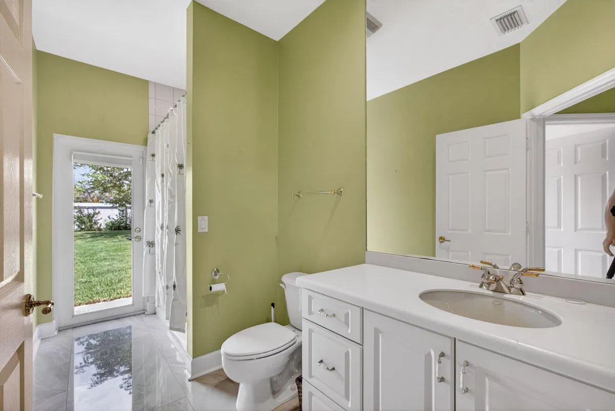 Residence photo 34