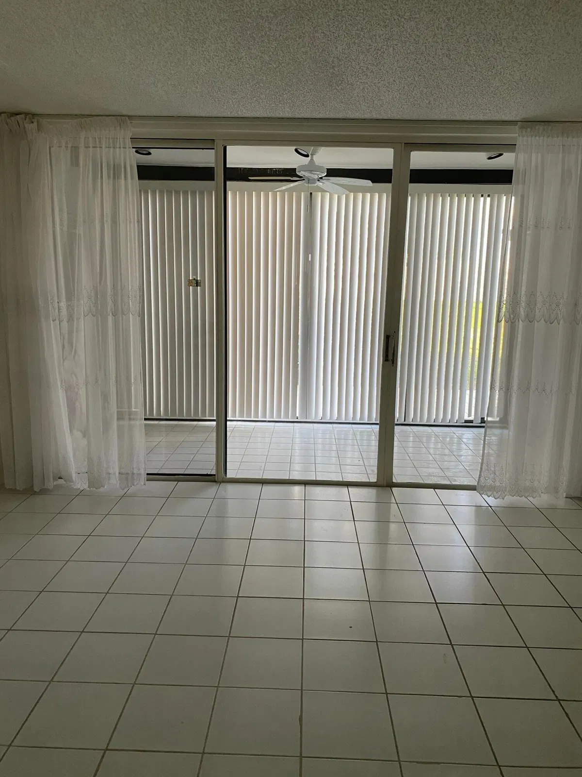 Unit 103 photo 4