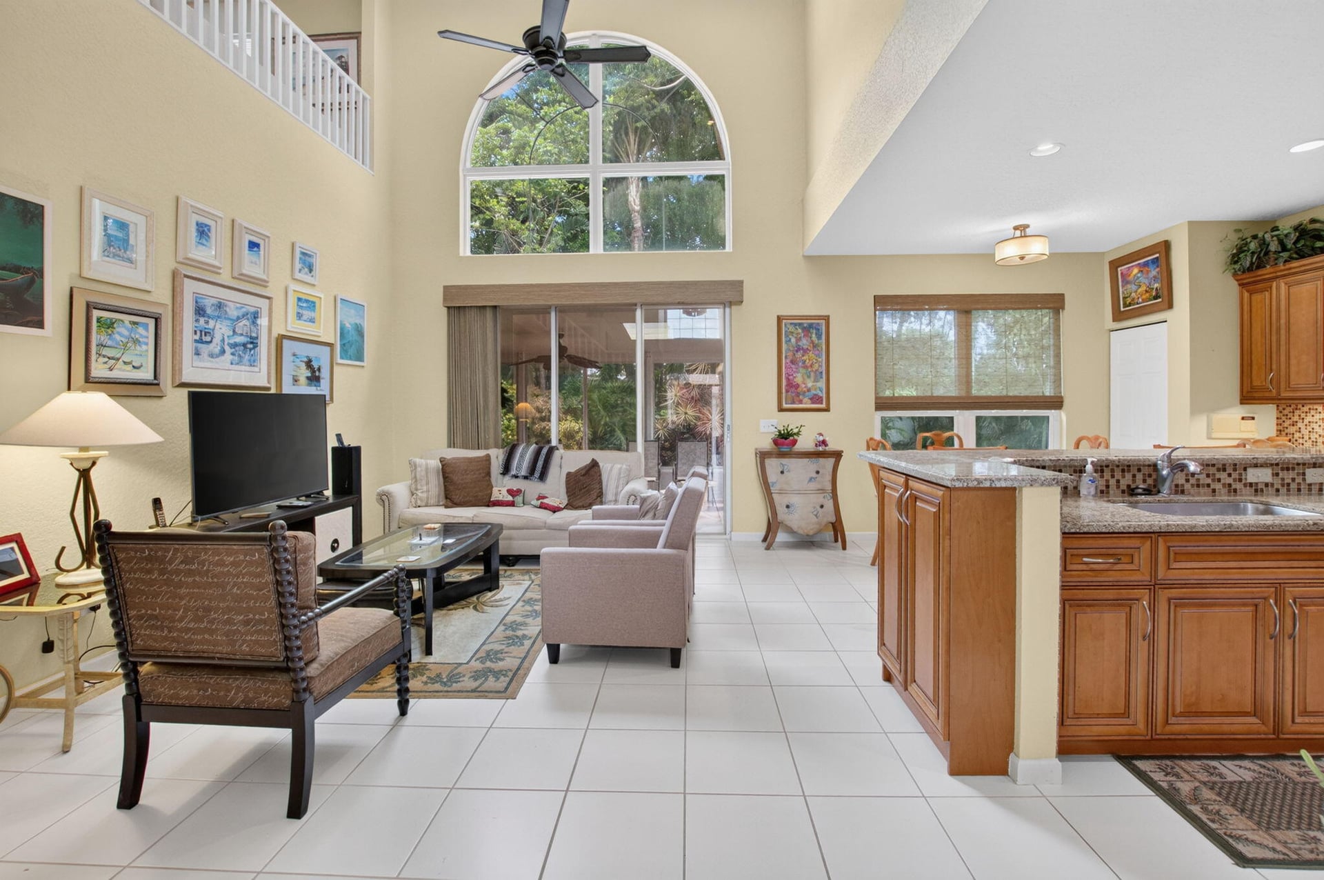 Residence photo 16