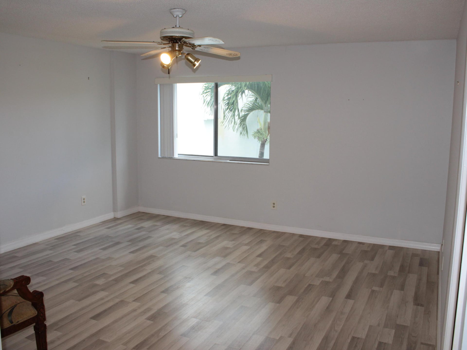 Unit 218 photo 10