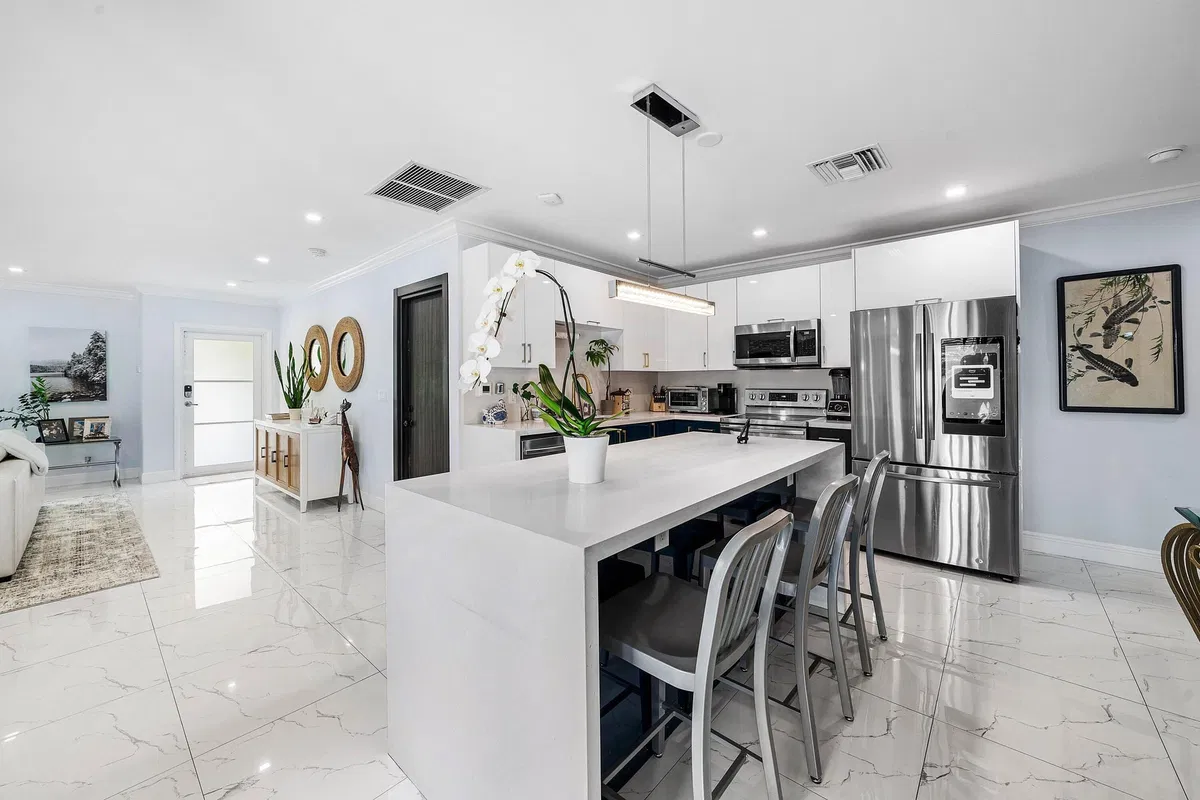 Lake Floresta Park Residence photo 16
