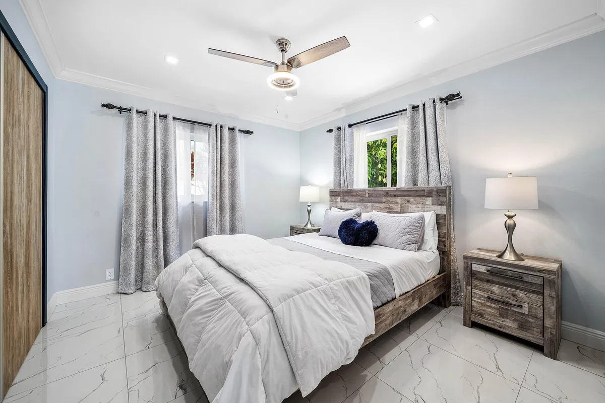 Lake Floresta Park Residence photo 22