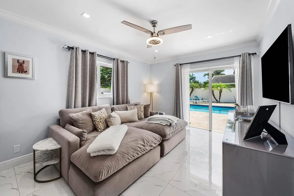 Lake Floresta Park Residence photo 25