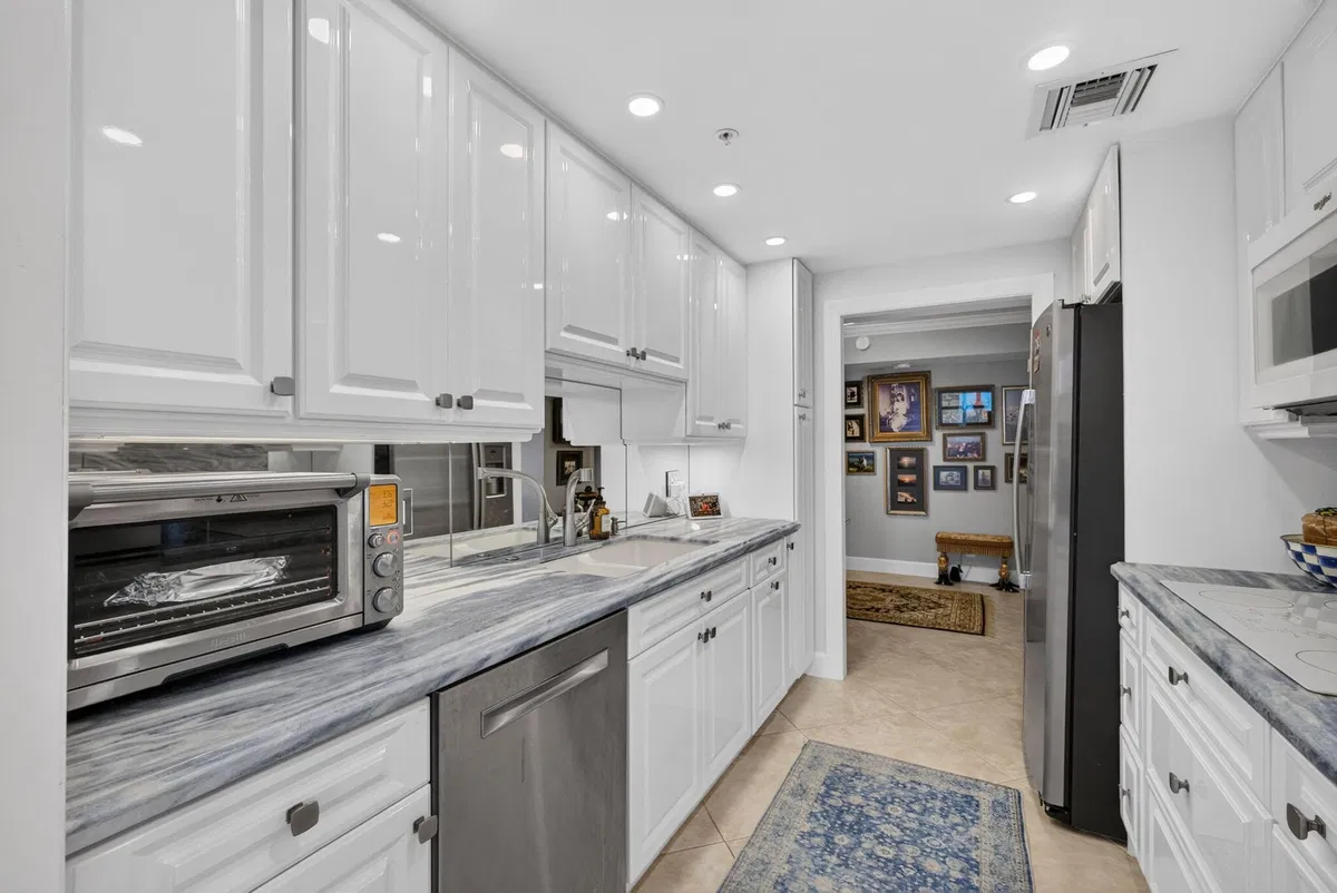 Singer Island Unit 3a photo 7