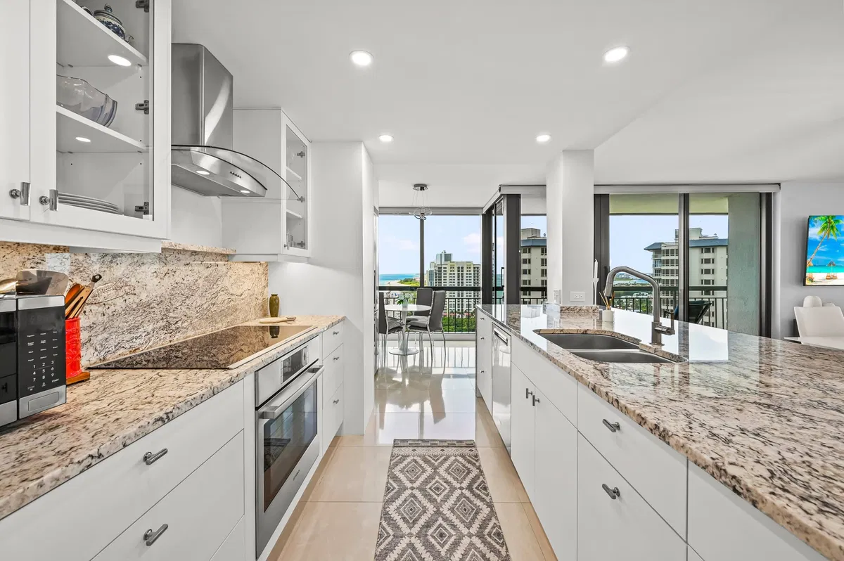 4000 N Ocean Singer Island Unit 2004 photo 16