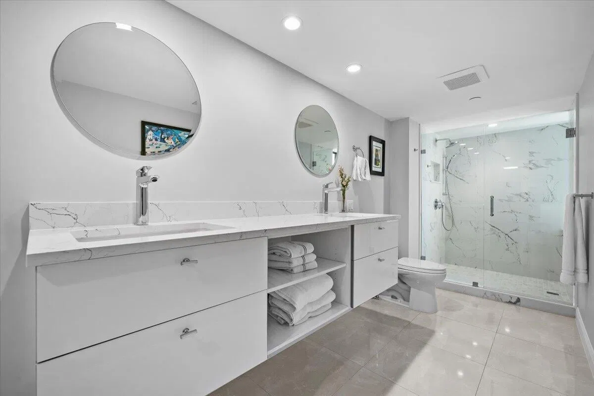 4000 N Ocean Singer Island Unit 2004 photo 25