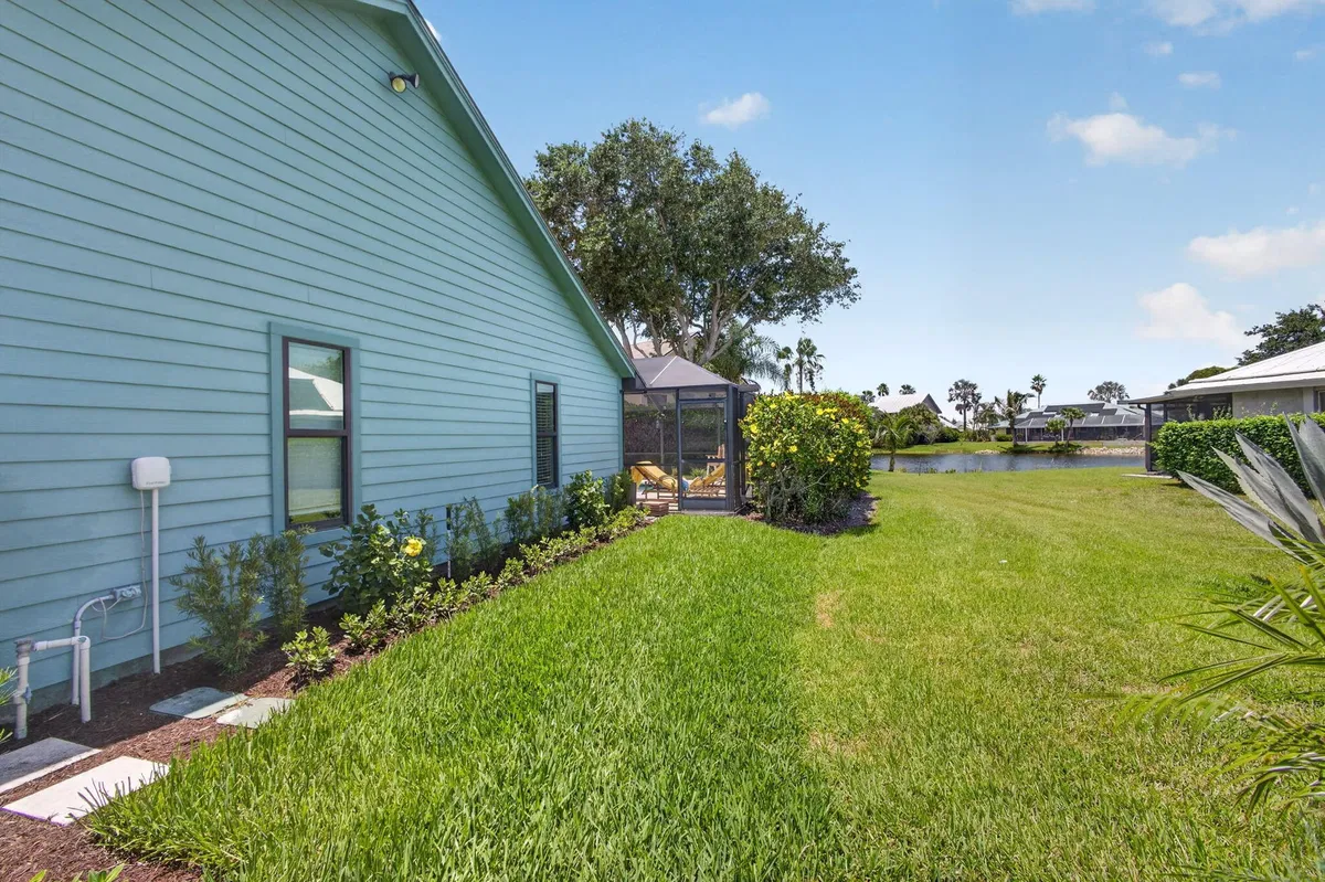 Residence photo 16