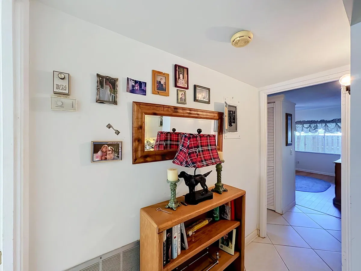  Unit K17 photo 19