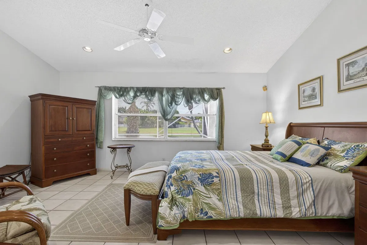  Residence photo 13