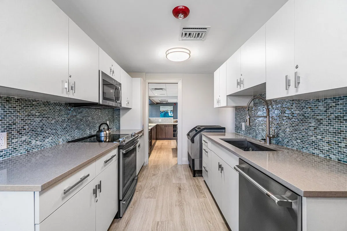 Unit 602 photo 55
