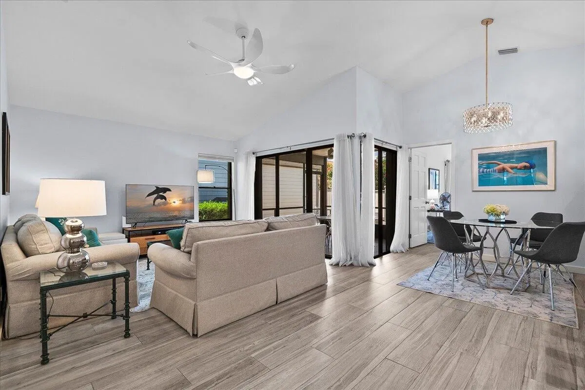 Residence photo 4