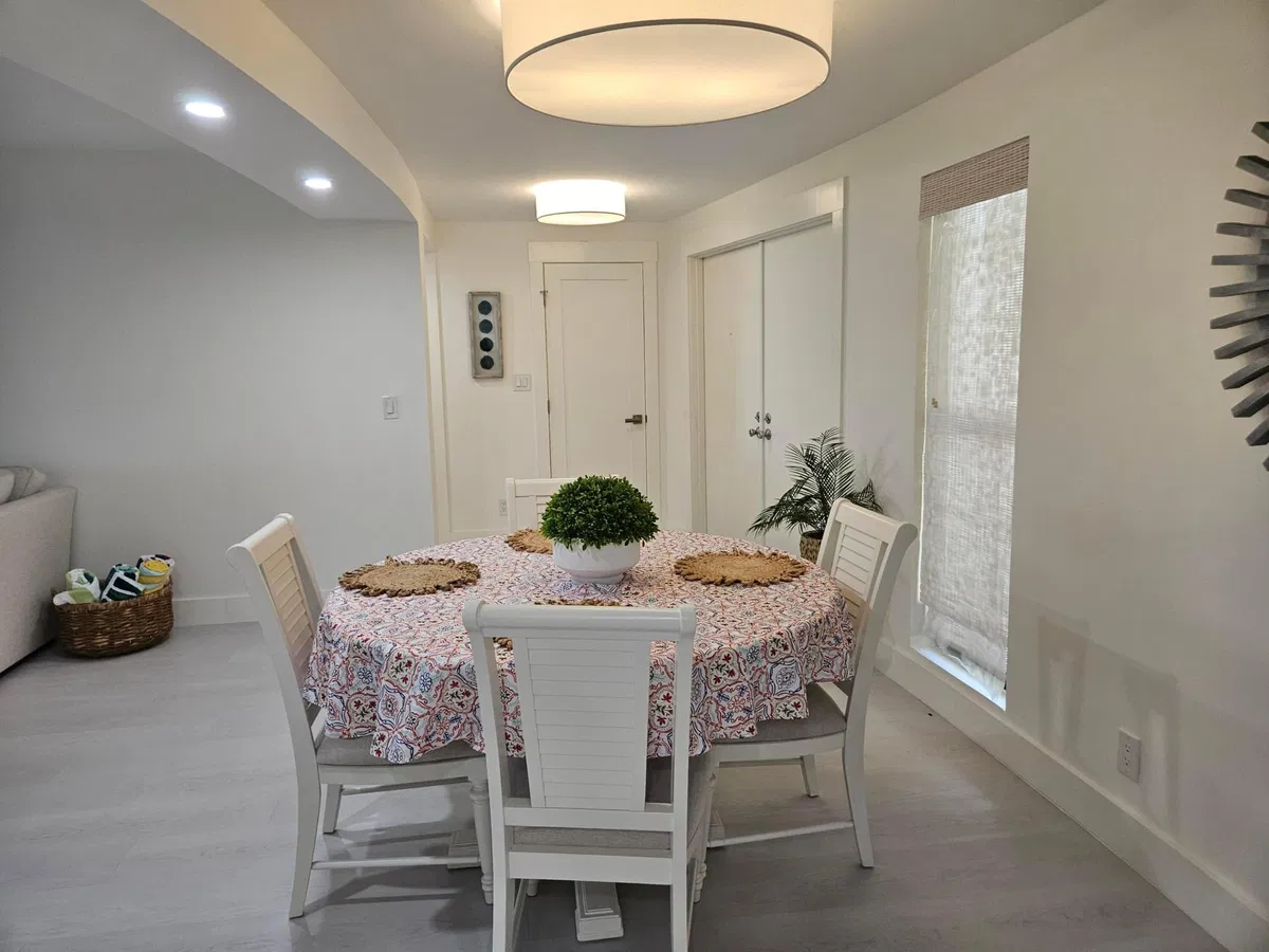 Unit 104 photo 10