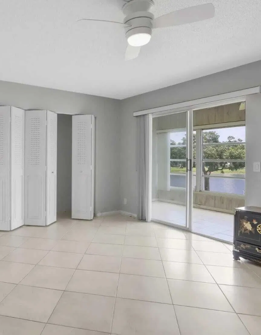 Residence photo 4