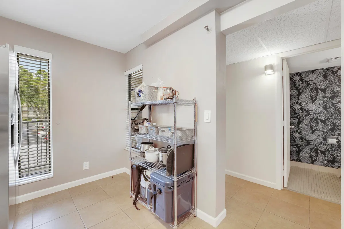 Boca Raton Unit 204 photo 7