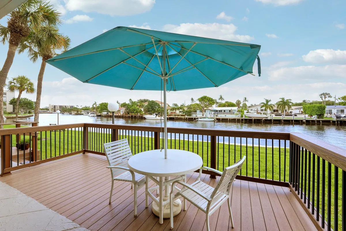 Boca Raton Unit 204 photo 19