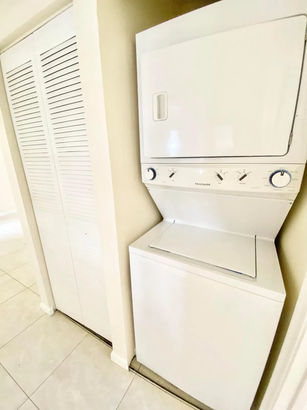  Unit L229 photo 10
