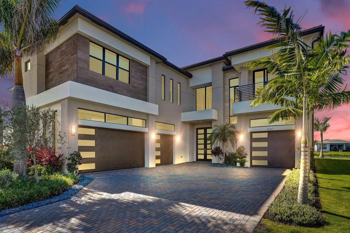 Lotus Palm Boca Raton Residence