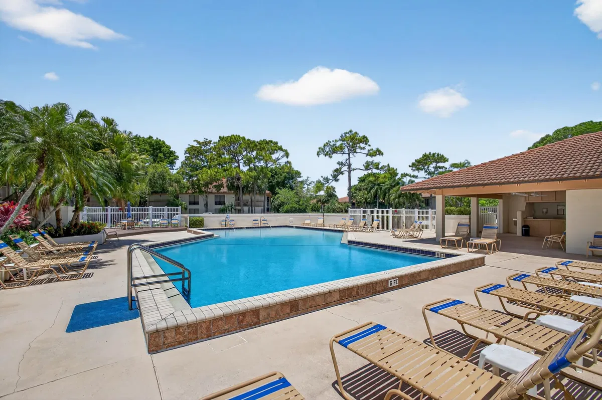PGA National Palm Beach Gardens Residence photo 43