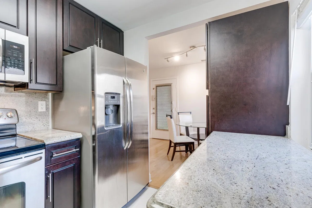 Unit 509 photo 31
