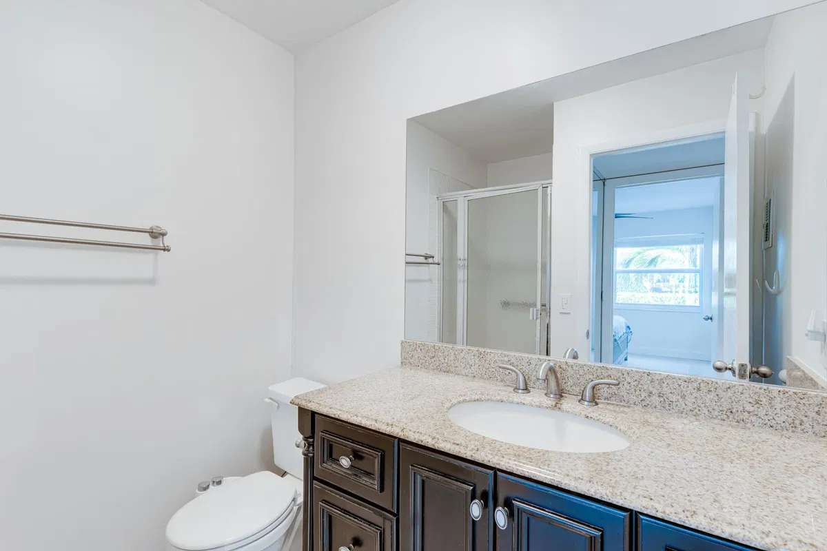 Unit 509 photo 43