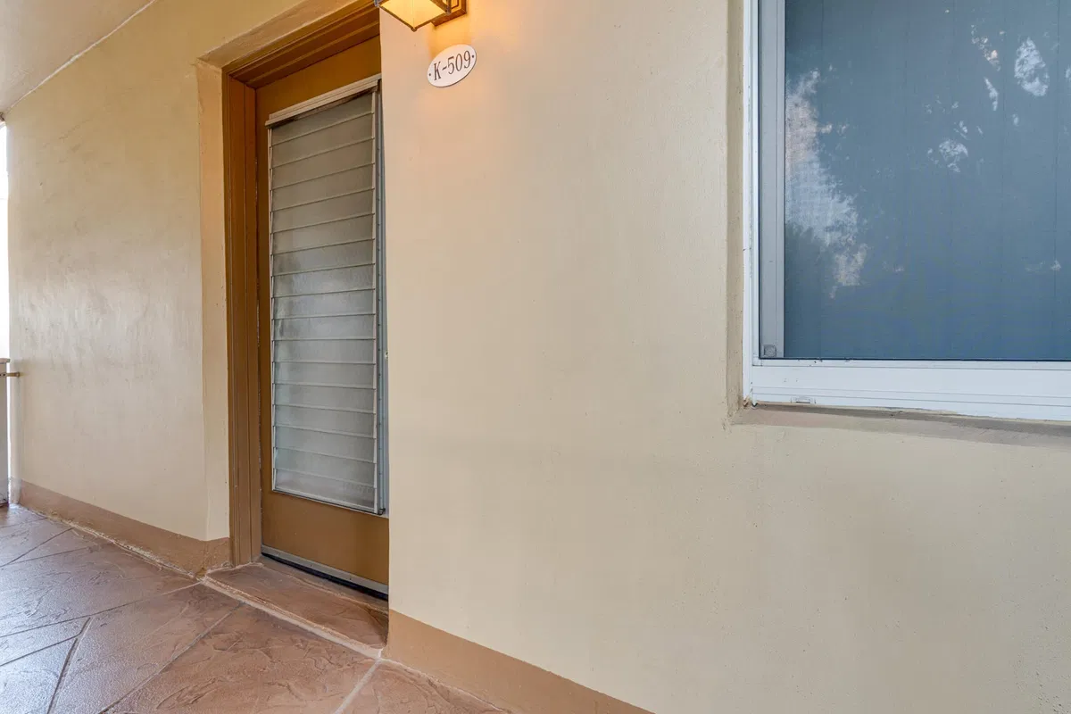 Unit 509 photo 52