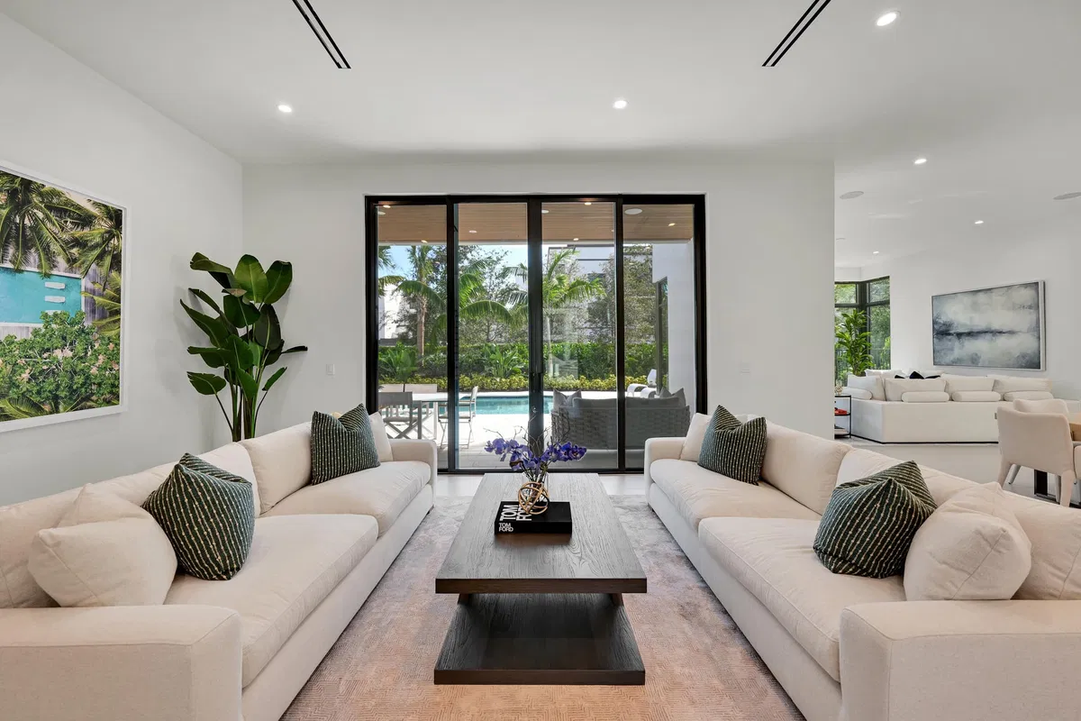 Estates at Morikami Park Residence photo 4