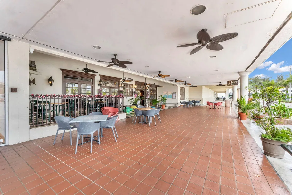 Unit 510 photo 67