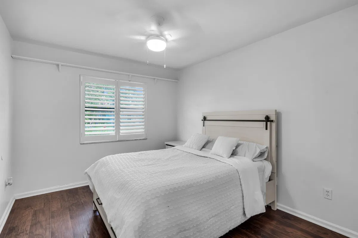 Residence photo 19