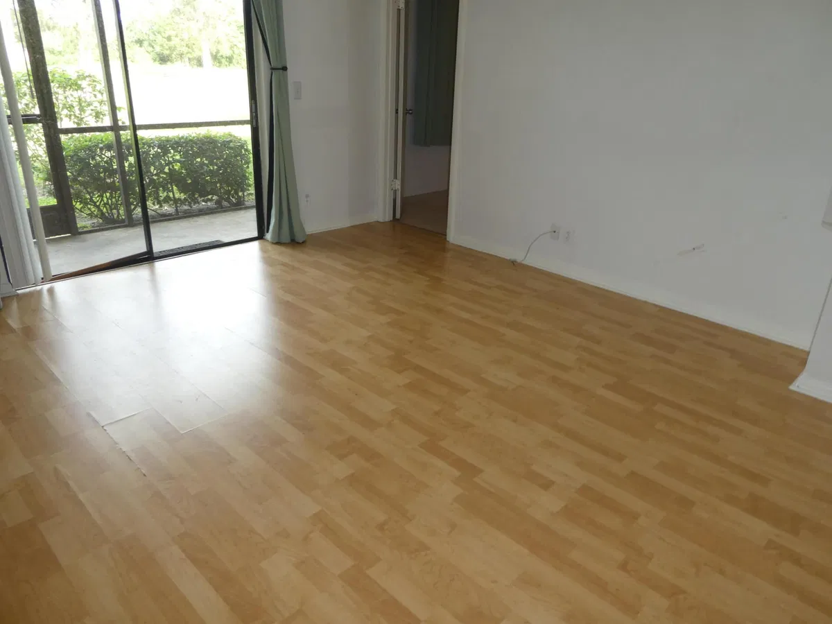  Unit 102 photo 10