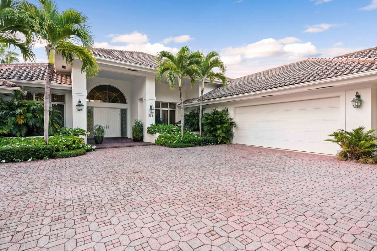 Admirals Cove Residence