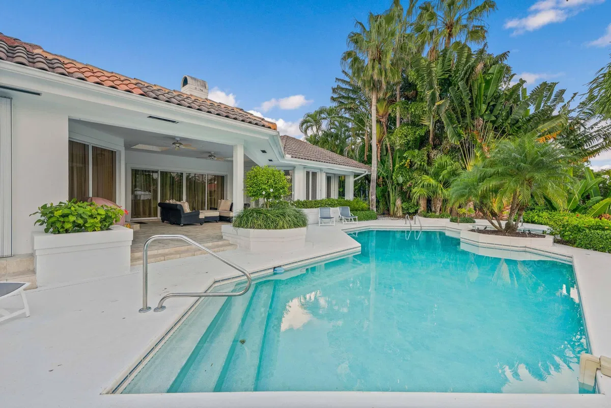 Admirals Cove Residence photo 7