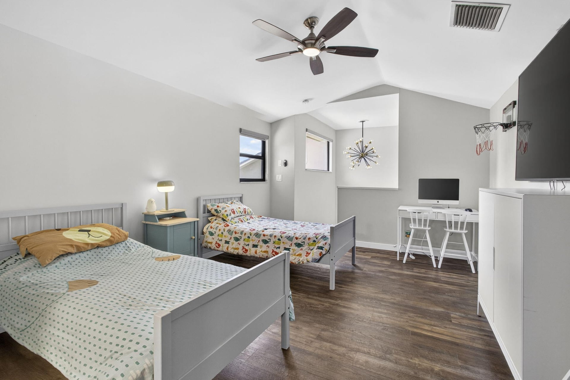 Unit 11894 photo 28