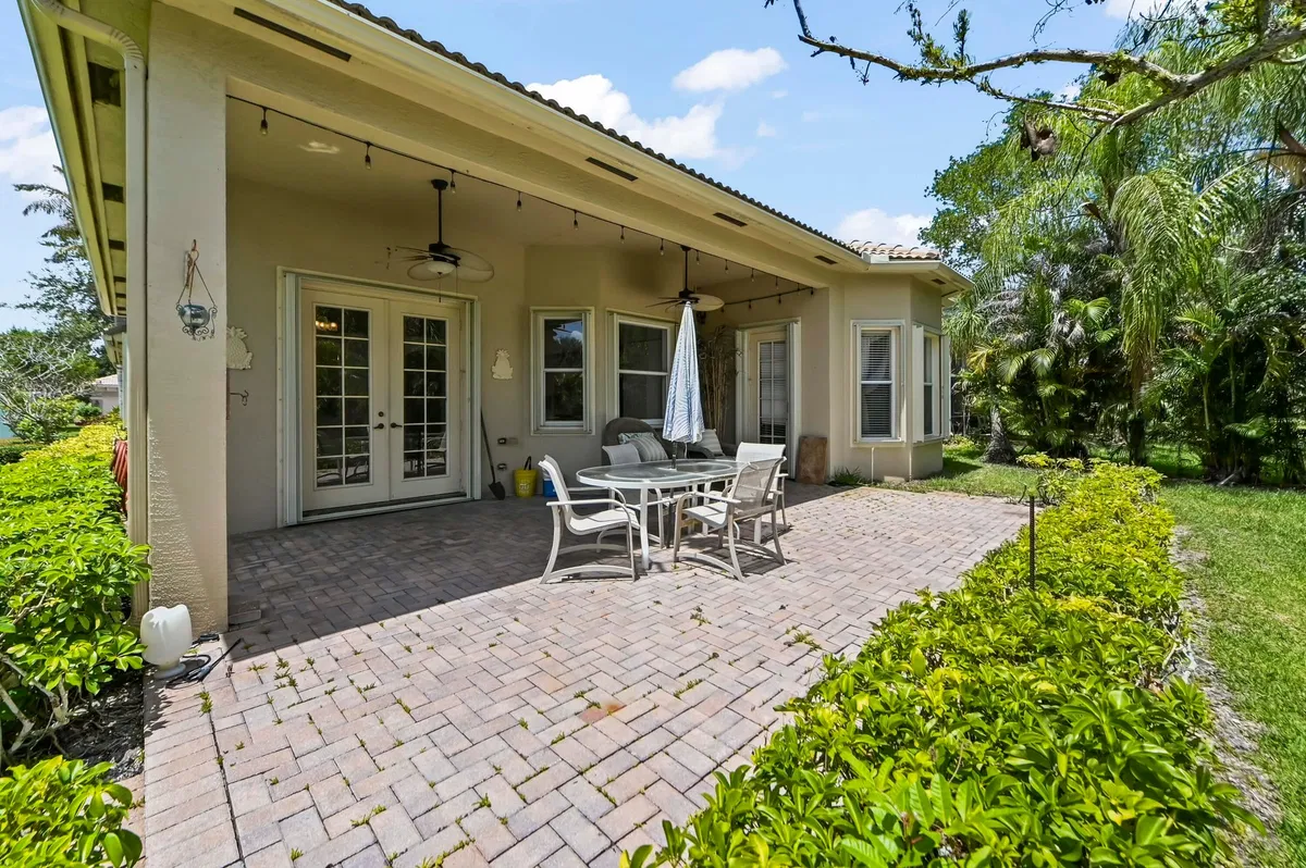 Residence photo 31
