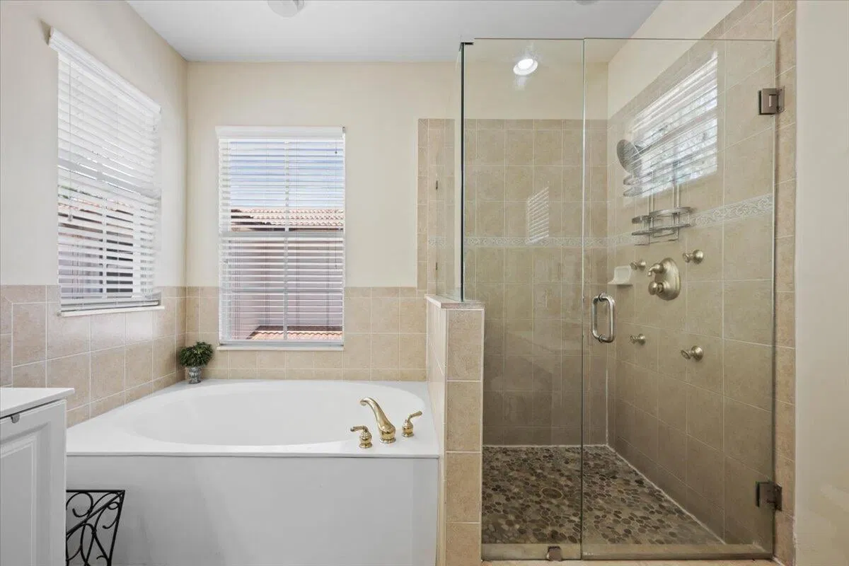 Evergrene Palm Beach Gardens Residence photo 16