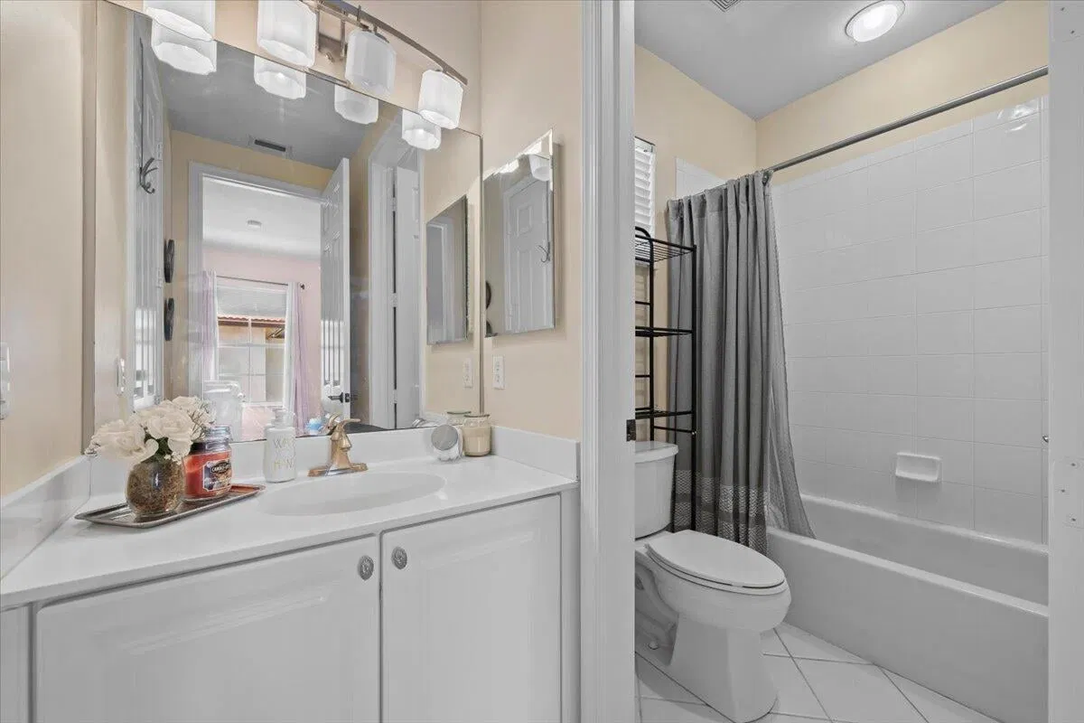 Evergrene Palm Beach Gardens Residence photo 19