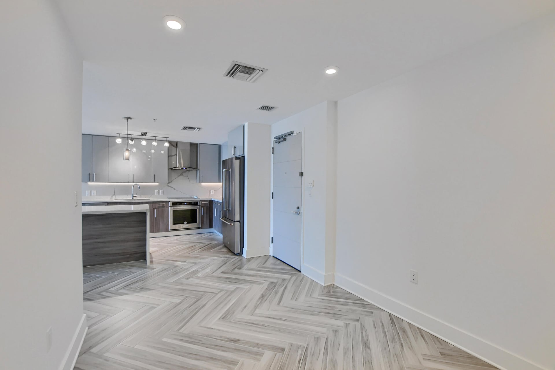 236 Fifth Avenue Unit 205 photo 4