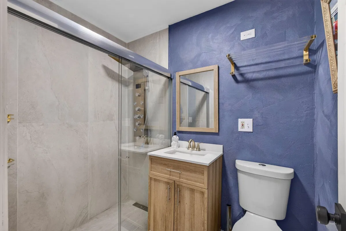  Residence photo 28