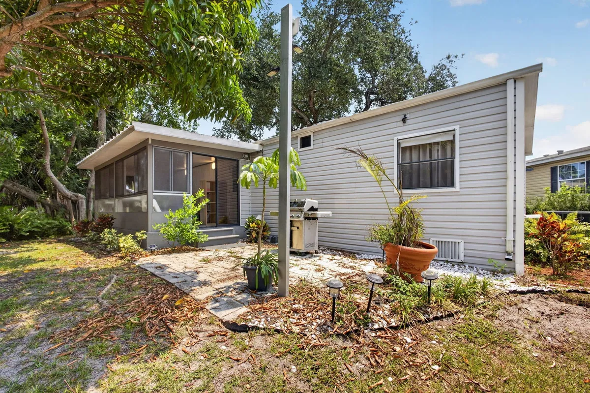  Residence photo 43