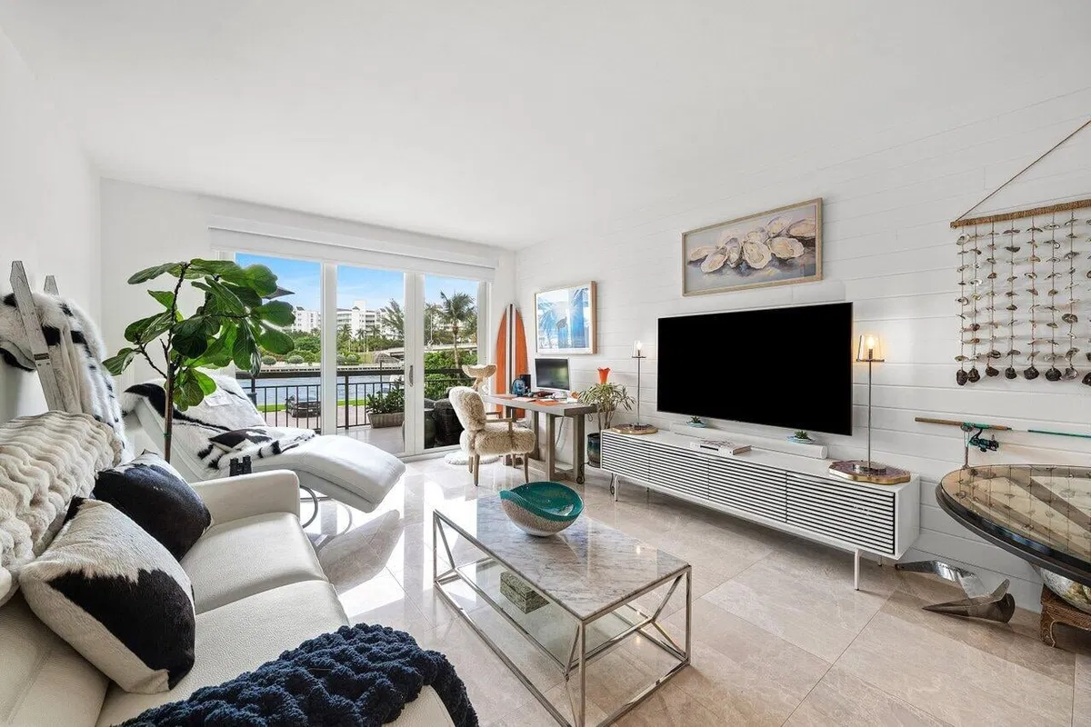 Boca Raton Unit 1c photo 10