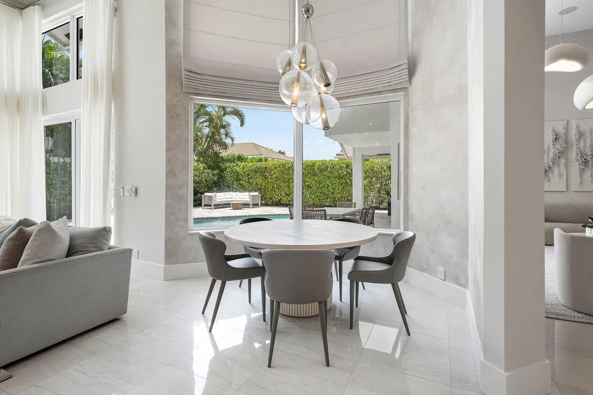 Woodfield Country Club Residence photo 13