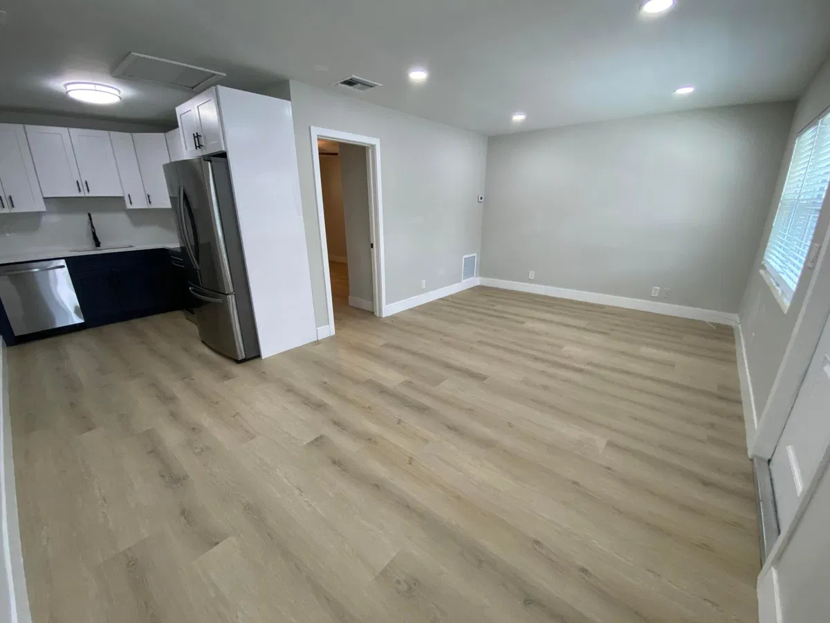Residence photo 25