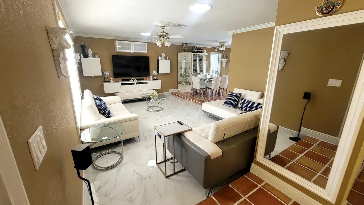 Residence photo 7