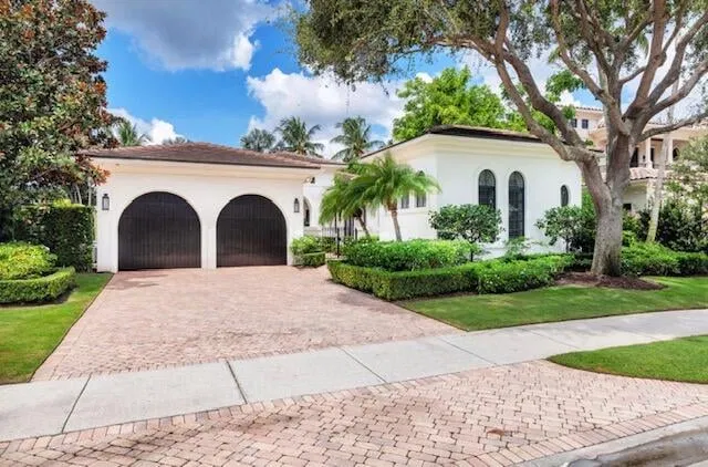 Old Palm Golf Club Residence
