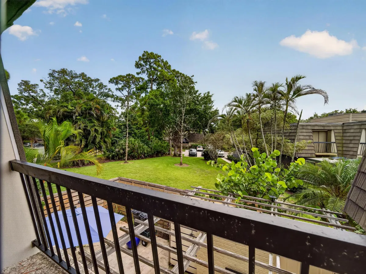 PGA National Palm Beach Gardens Residence photo 22