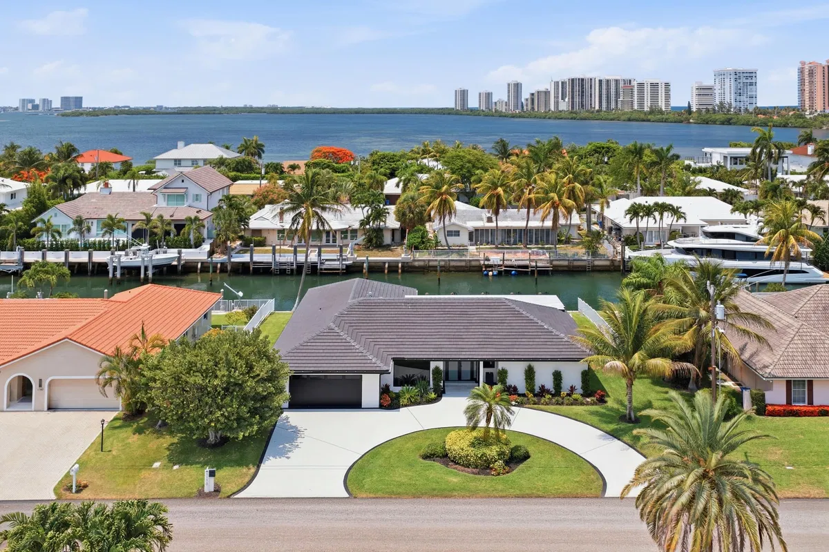 Palm Beach Isles Residence