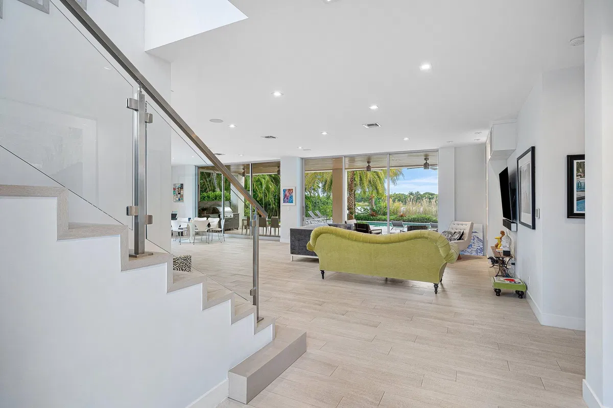 Residence photo 19