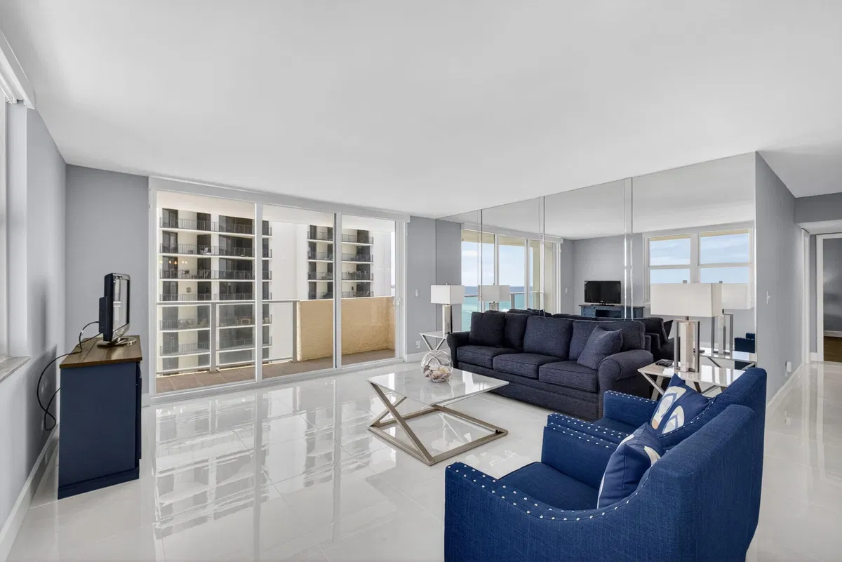 Aquarius Condominium Unit 807 photo 22