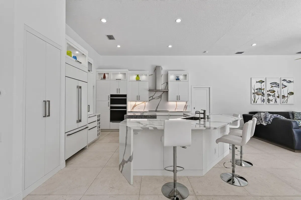 Residence photo 19